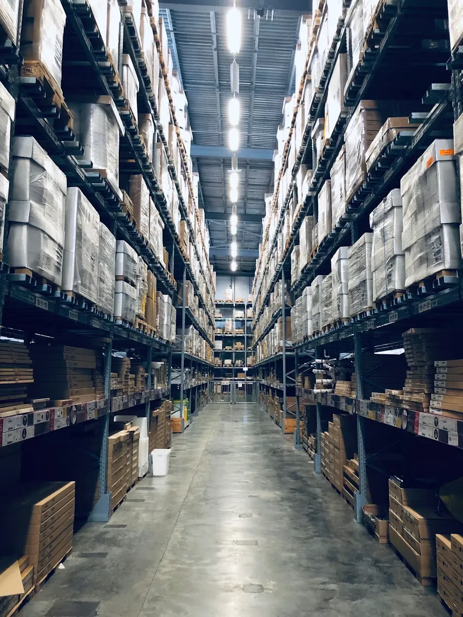 Warehouse racking with palletized stock